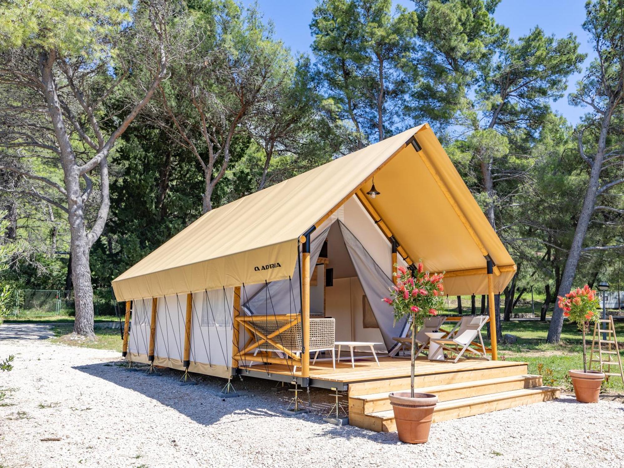 Camp Dole Zivogosce - Mobile Home And Glamping Tent Esterno foto